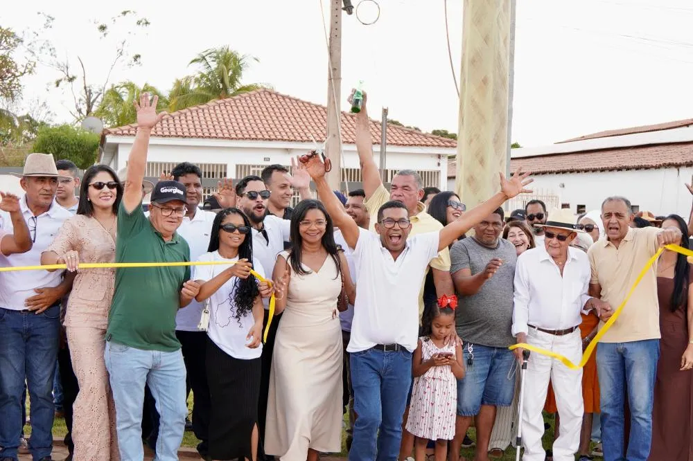 Dijalma Mascarenhas entrega pacote de obras e melhorias à população de Monte Alegre